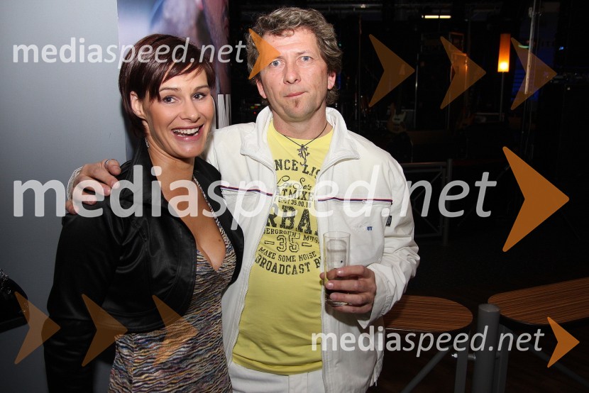 Saša Ljubič, Bowling center Strike in ...Koncert Tonija Cetinskega v Bowling centru Strike