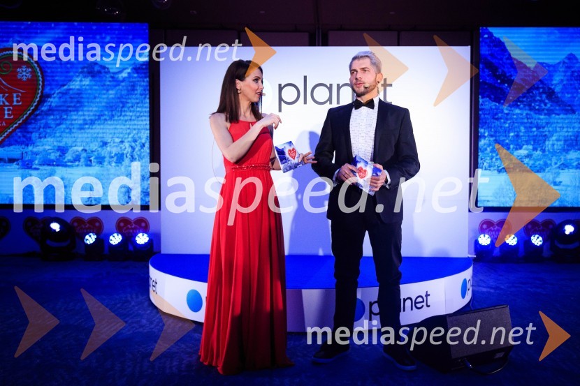  Lili Žagar, voditeljica;  Klemen Bunderla, radijski voditelj, radio AktualGorske sanje, premiera nove slovenske serije