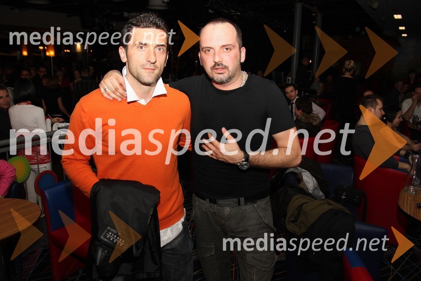 Marinko Galič, nogometaš in Toni Cetinski, hrvaški pevecKoncert Tonija Cetinskega v Bowling centru Strike