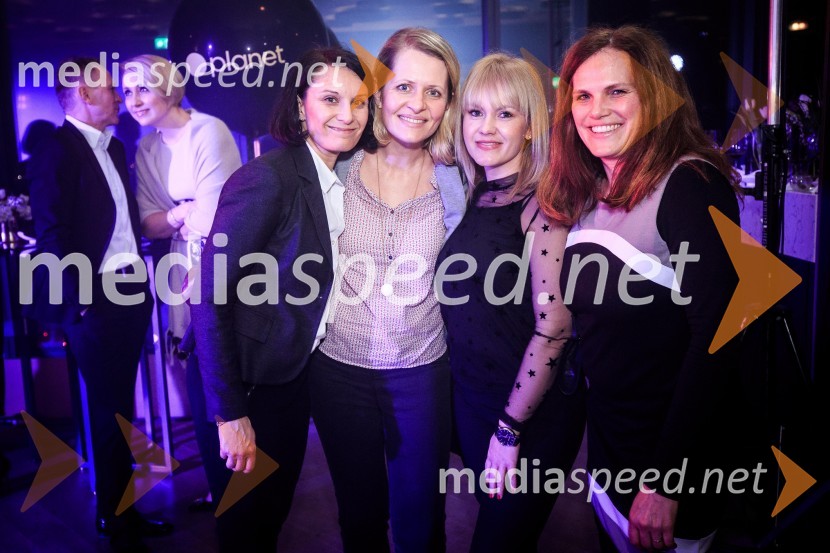  Andreja Iljaš, direktorica Hiše idej;  Petra Hranilović, direktorica, Zdrave ideje;  Alenka Grobelnik Reberšek, marketing, Grawe zavarovalnica d.d.;  Vera Kocbek, vodja marketinga, Grawe zavarovalnica d.d.Gorske sanje, premiera nove slovenske serije