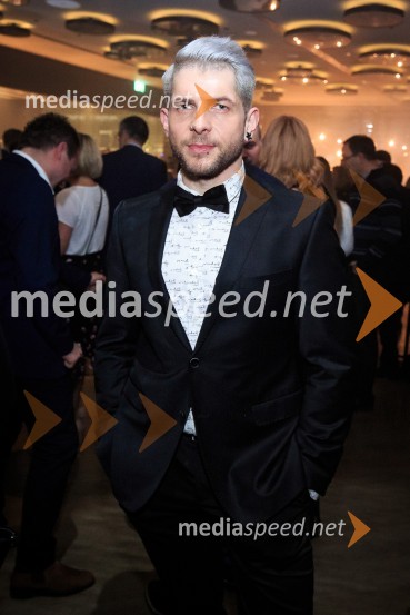  Klemen Bunderla, radijski voditelj, radio AktualGorske sanje, premiera nove slovenske serije