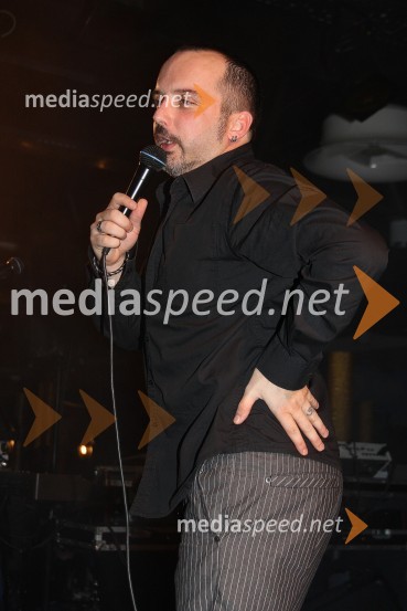 Toni Cetinski, hrvaški pevecKoncert Tonija Cetinskega v Bowling centru Strike