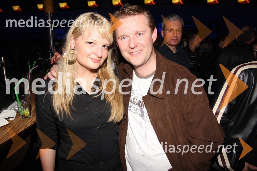 ObiskovalcaKoncert Tonija Cetinskega v Bowling centru Strike