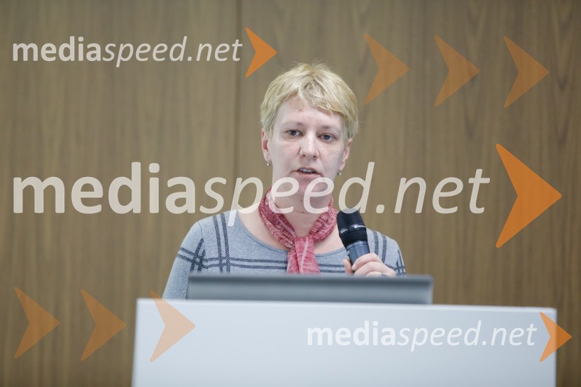 dr. med., spec. Simona Perčič, Univerzitetni klinični center LjubljanaUkrepi in spodbude za prehod na e-mobilnost, strokovni posvet