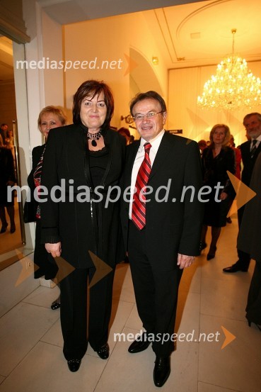 Hilda Tovšak, direktorica Vegrada s soprogomPremiera opere Così fan tutte, SNG Maribor