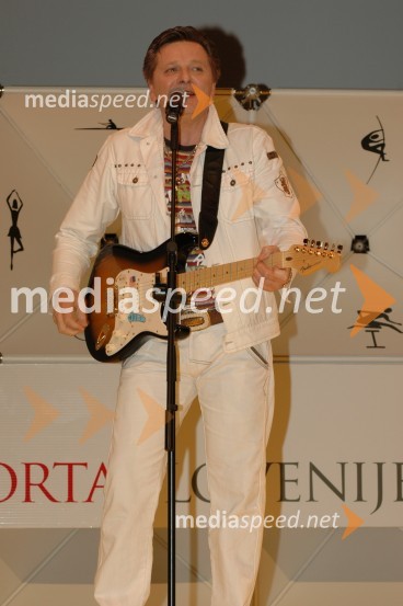Daniel Popovič, pevecMiss športa 2008