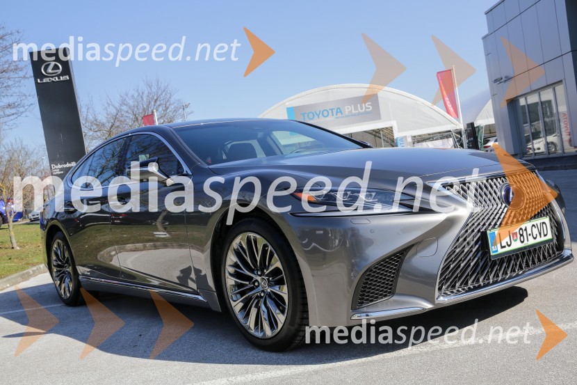 Lexus LS, slovenska predstavitev