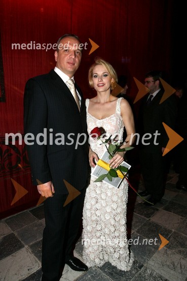 Damjan Damjanovič, direktor Slovenske filharmonije s soprogo Sabino Cvilak, sopranistkoPremiera opere Così fan tutte, SNG Maribor