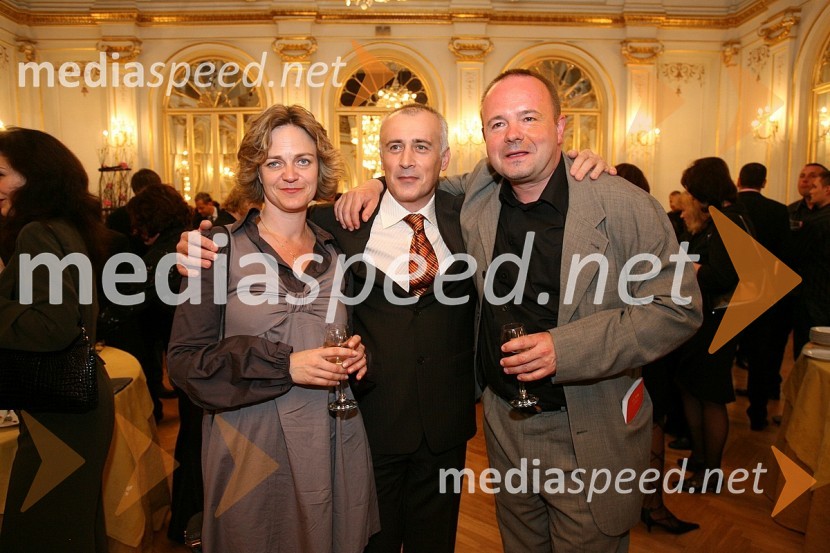 ... in režiser opere Guy JoostenPremiera opere Così fan tutte, SNG Maribor