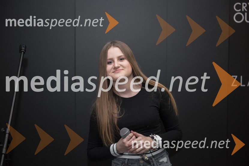  Ula Ložar, pevkaMali Zakladi vas pričakujejo v osrčju BTC Cityja