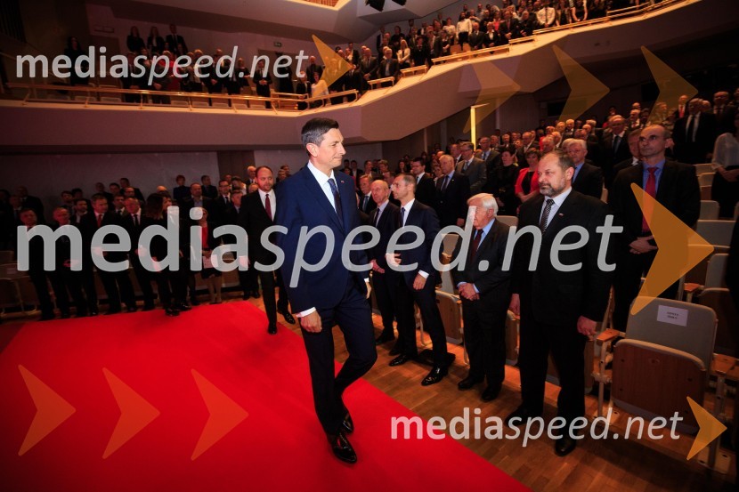  Borut Pahor, predsednik Republike Slovenije50. podelitev nagrad Gospodarske zbornice Slovenije