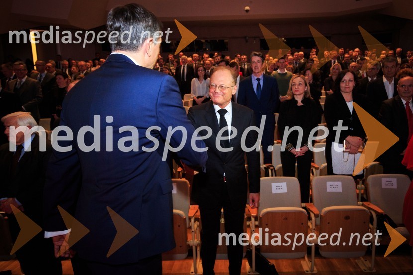  Borut Pahor, predsednik Republike Slovenije;  Janez  Škrabec, direktor Riko d.o.o., predsednik Slovensko-ruskega poslovnega sveta, častni konzul Belorusije50. podelitev nagrad Gospodarske zbornice Slovenije