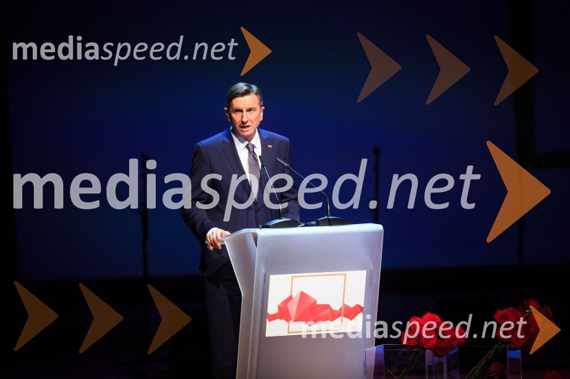  Borut Pahor, predsednik Republike Slovenije50. podelitev nagrad Gospodarske zbornice Slovenije