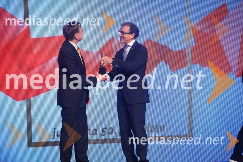  Mark Pleško, direktor, Cosylab d.o.o.;  Dragan  Mihailović, fizik50. podelitev nagrad Gospodarske zbornice Slovenije