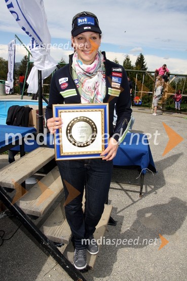 Ilka Štuhec, mladinska svetovna prvakinja v slalomuPodelitev nagrad ob zaključku sezone alpskih disciplin, Snežni stadion