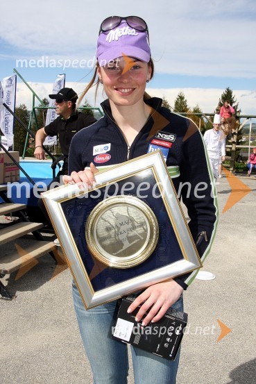 Tina Maze, smučarkaPodelitev nagrad ob zaključku sezone alpskih disciplin, Snežni stadion