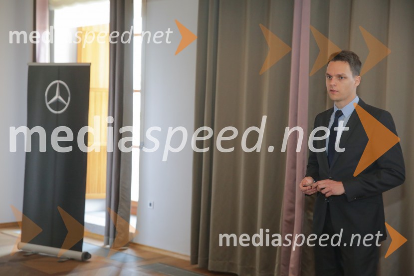 Mercedes CLS, slovenska predstavitev