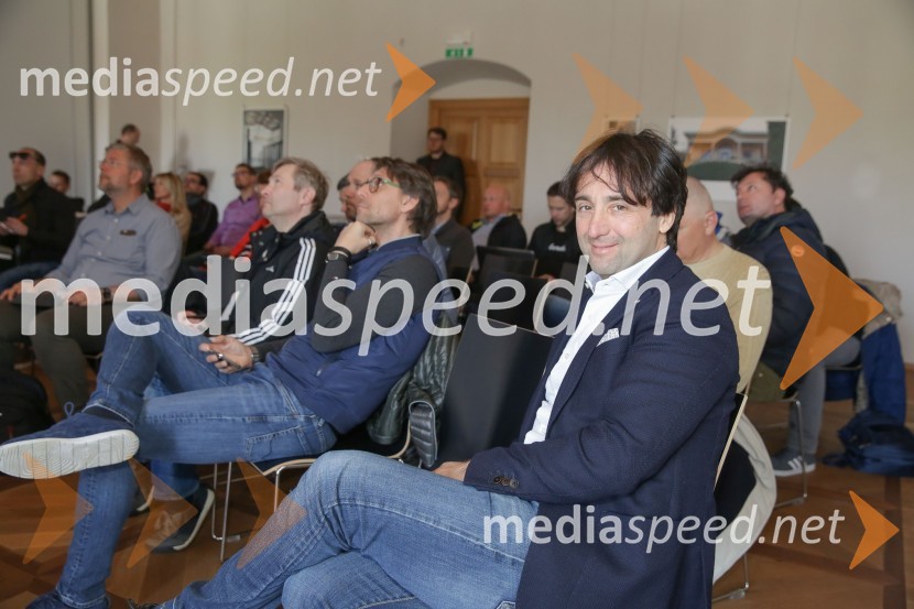  Tomaž Kavčič, kuharski mojster, Pri Lojzetu, Zemono, podpredsednik BASSMercedes CLS, slovenska predstavitev