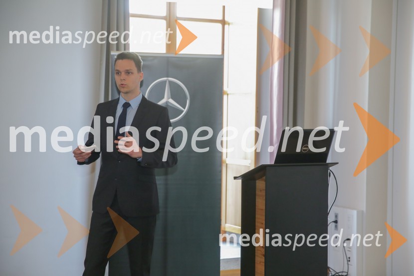 Mercedes CLS, slovenska predstavitev