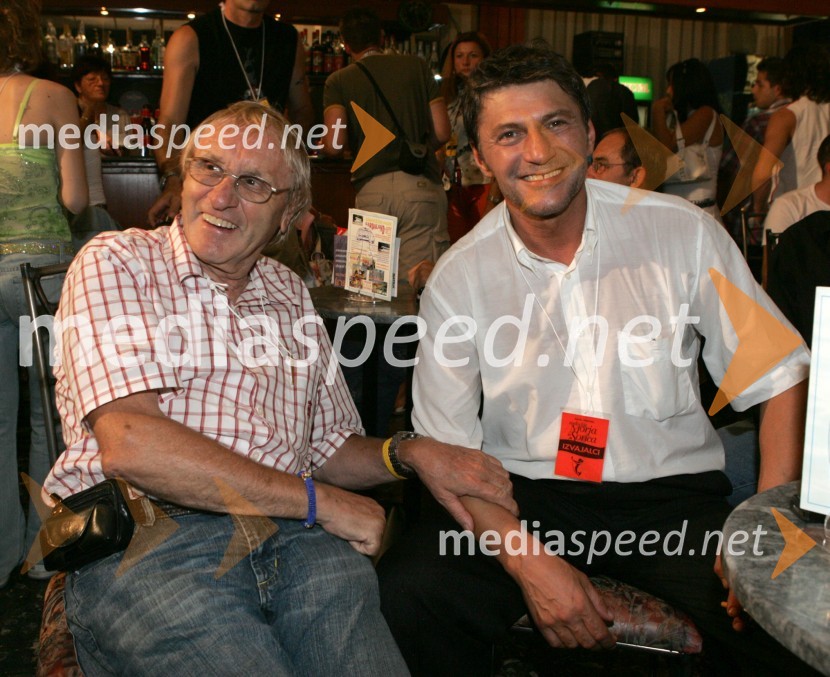 Tone Fornezzi Tof in poslanec SNS ter pevec Bogdan BarovičMelodije morja in sonca