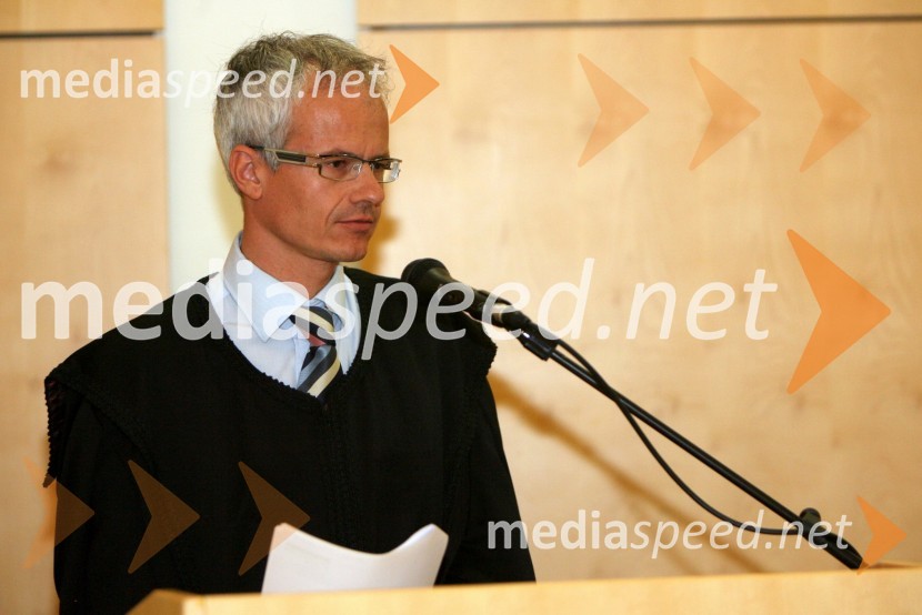 Prof. dr. Miroslav Premrov, Fakulteta za gradbeništvo UMPromocija doktorjev znanosti Univerze v Mariboru, april 2008