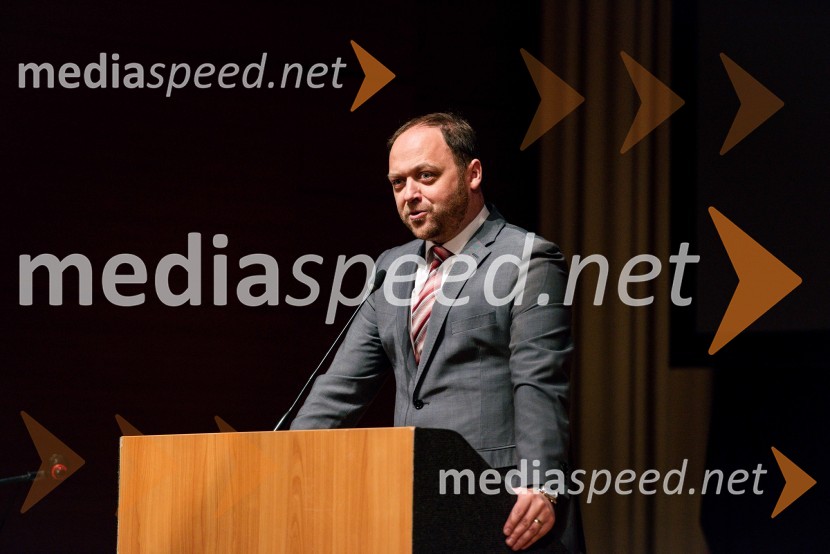  Boštjan Gorjup, direktor podjetja BSH, predsednik GZS500 podjetnic