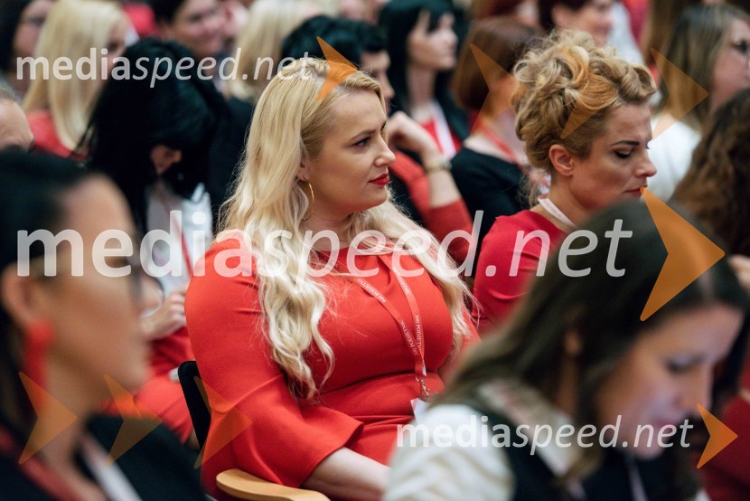  Danica Lovenjak, novinarka500 podjetnic