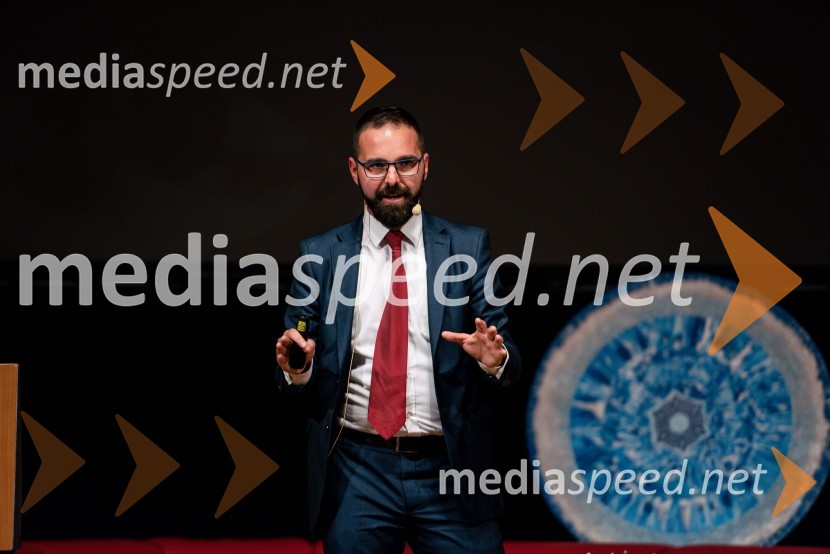  Boško Praštalo, direktor in ustanovitelj podjetja Sellution500 podjetnic