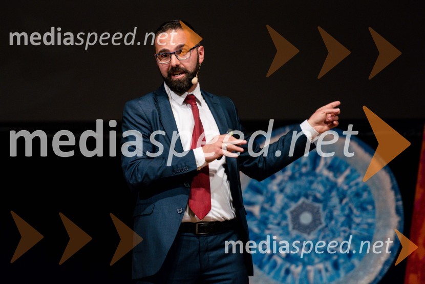  Boško Praštalo, direktor in ustanovitelj podjetja Sellution500 podjetnic