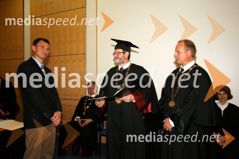 Dr. Miran Lavrič,  prof. dr. Ivan Rozman, rektor Univerze v Mariboru in prof. dr. Marko Jesenšek, dekan Filozofske fakultete UMPromocija doktorjev znanosti Univerze v Mariboru, april 2008