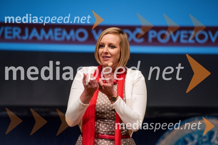  Anja Križnik Tomažin, voditeljica500 podjetnic