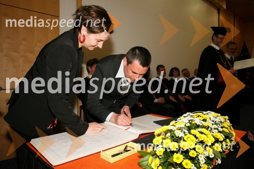 Dr. Iztok FisterPromocija doktorjev znanosti Univerze v Mariboru, april 2008