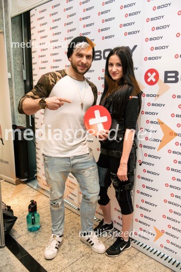  Klemen Bunderla, radijski voditelj, radio Aktual;  ... 500 podjetnic