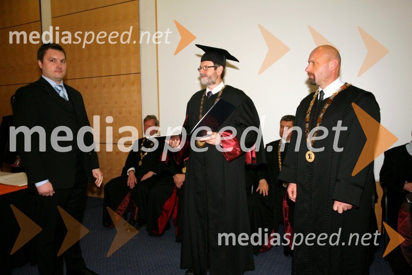 Dr. Bojan Vohar, prof. dr. Ivan Rozman, rektor Univerze v Mariboru in prof. dr. Niko Samec, dekan Fakultete za strojništvo UMPromocija doktorjev znanosti Univerze v Mariboru, april 2008