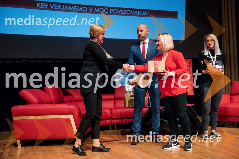  ... ;  Peter Poles, televizijski voditelj;  ... ;  ... 500 podjetnic