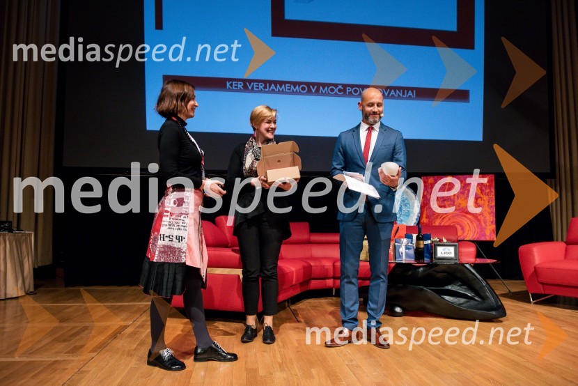  ... ;  ... ;  Peter Poles, televizijski voditelj500 podjetnic