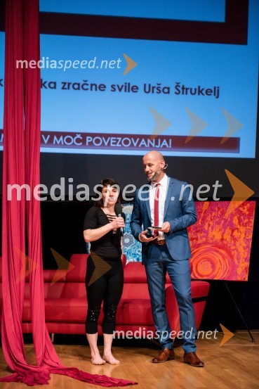  ... ;  Peter Poles, televizijski voditelj500 podjetnic