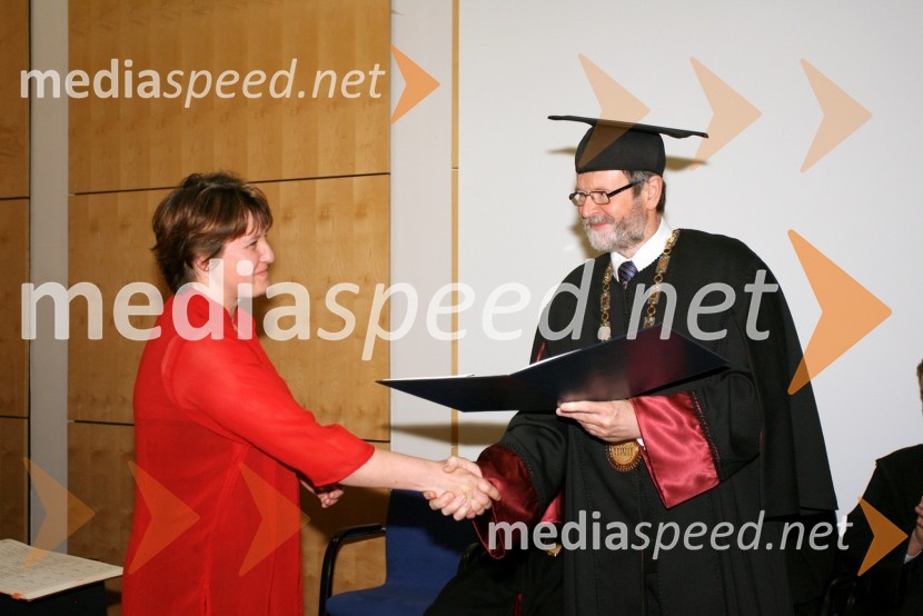 Dr. Tatjana Unuk in prof. dr. Ivan Rozman, rektor Univerze v MariboruPromocija doktorjev znanosti Univerze v Mariboru, april 2008