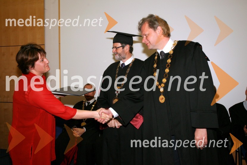Dr. Tatjana Unuk, prof. dr. Ivan Rozman, rektor Univerze v Mariboru in prof. dr. Jernej Turk, dekan Fakultete za kmetijstvo UMPromocija doktorjev znanosti Univerze v Mariboru, april 2008