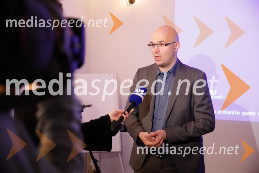 dr. Andrej Muževič, ekonomist, soustanovitelj MedicohealthMedicohealth, predstavitev slovenske aplikacije