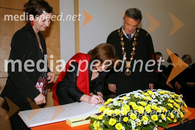 Dr. Tanja Hojs FabjanPromocija doktorjev znanosti Univerze v Mariboru, april 2008