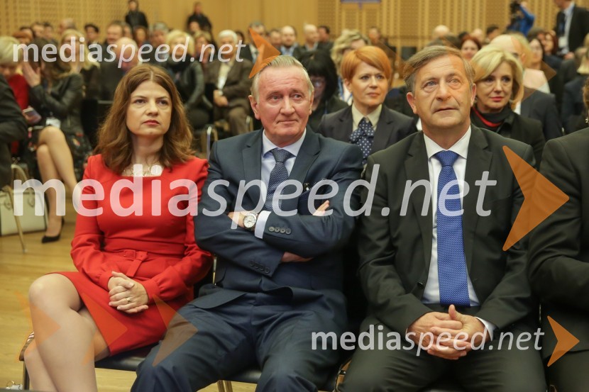 mag. Sonja  Šmuc, generalna direktorica GZS;  Gorazd Žmavc, minister brez listnice na uradu za Slovence v zamejstvu in po svetu;  Karl Erjavec, minister za zunanje zadeve RS, predsednik stranke Desus1. Nacionalna konferenca o internacionalizaciji slovenskega gospodarstva