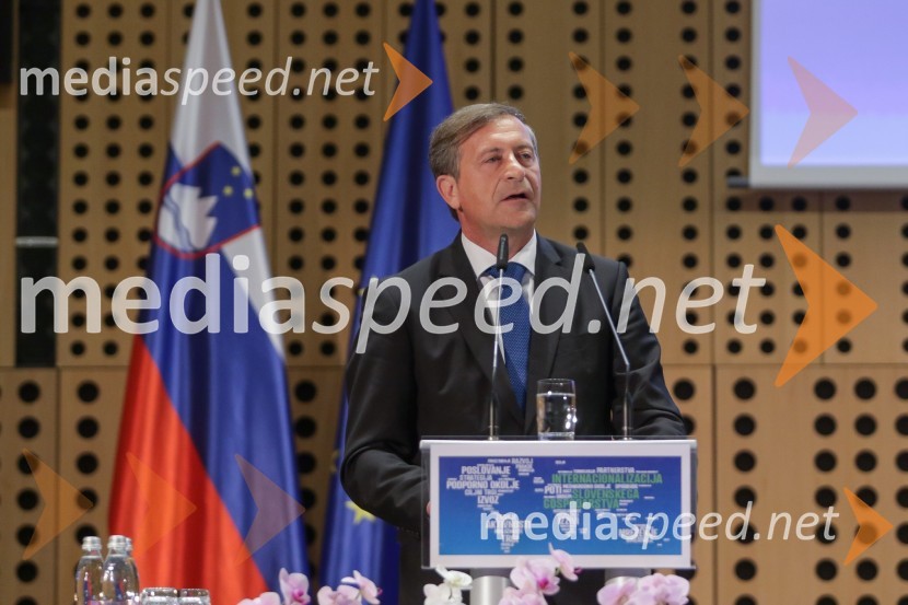  Karl Erjavec, minister za zunanje zadeve RS, predsednik stranke Desus1. Nacionalna konferenca o internacionalizaciji slovenskega gospodarstva