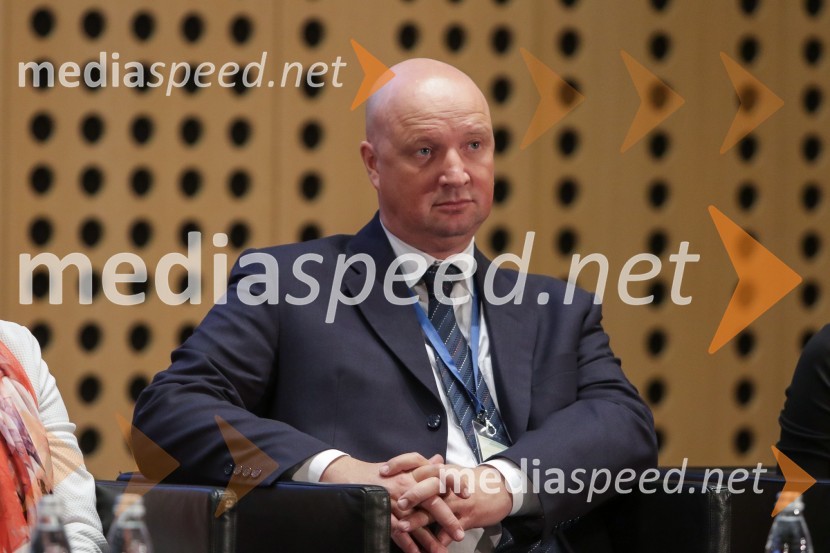  Gorazd   Mihelič, direktor SPIRIT Slovenija, javna agencija1. Nacionalna konferenca o internacionalizaciji slovenskega gospodarstva