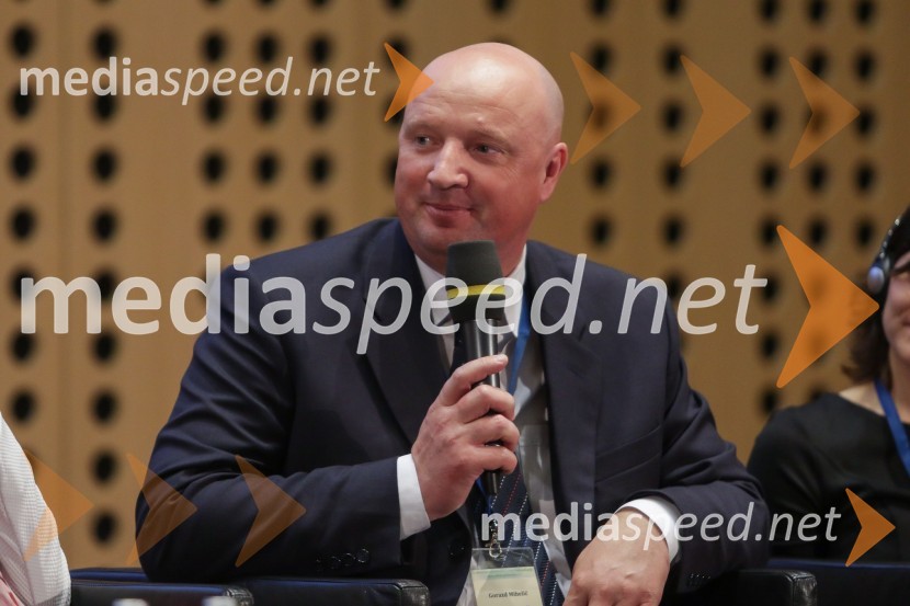  Gorazd   Mihelič, direktor SPIRIT Slovenija, javna agencija1. Nacionalna konferenca o internacionalizaciji slovenskega gospodarstva