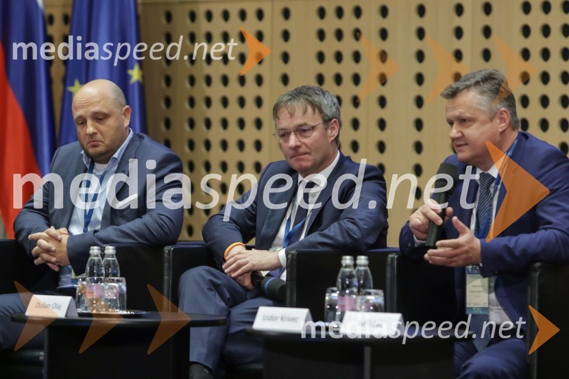  Marko Tandler, direktor Litostroj Power d.o.o. ;  Dušan Olaj, generalni direktor in lastnik podjetja Duol inženiring d.o.o.;   Izidor Krivec,  direktor Celjske mesnine d.d.1. Nacionalna konferenca o internacionalizaciji slovenskega gospodarstva