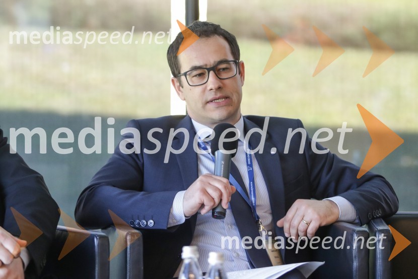  Andrej Lasič, izvršni direktor Področja za poslovanje s ključnimi komitenti, NLB d.d.1. Nacionalna konferenca o internacionalizaciji slovenskega gospodarstva