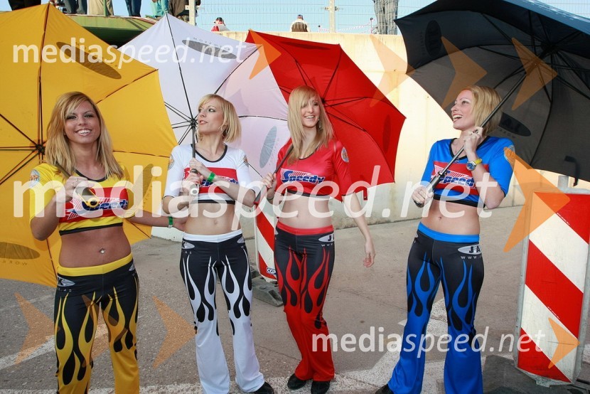 Štartne dekliceSPEEDWAY GRAND PRIX, VN Slovenije 2008, dirka