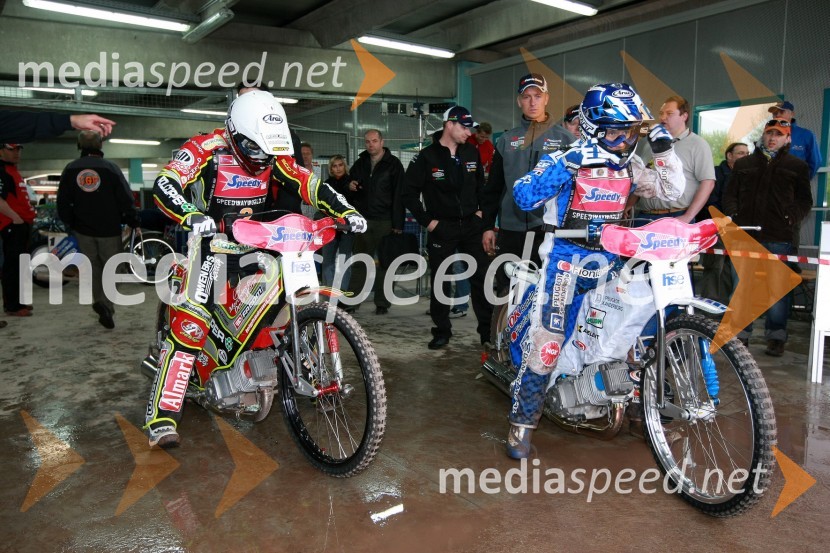 Leigh Adams, Avstralija in Bjarne Pedersen, DanskaSPEEDWAY GRAND PRIX, VN Slovenije 2008, trening