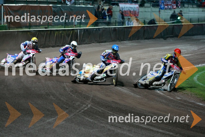 Jason Crump, Avstralija, Lukas Dryml, Češka, Krzysztof Kasprzak, Pojlska in Tomasz Gollob, PoljskaSPEEDWAY GRAND PRIX, VN Slovenije 2008, dirka
